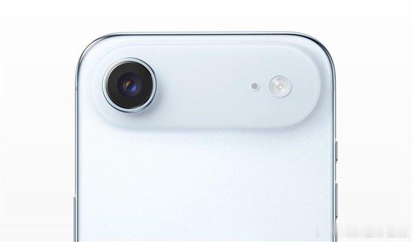 【iPhoneAir2补齐影像续航短板】iPhoneAir2三大升级 近日，博主