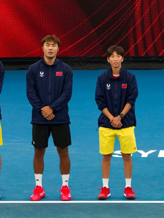 中国队混双临时变阵：尤晓迪/特日格乐登场，面对姆博科/阿利亚西姆。2026联合杯