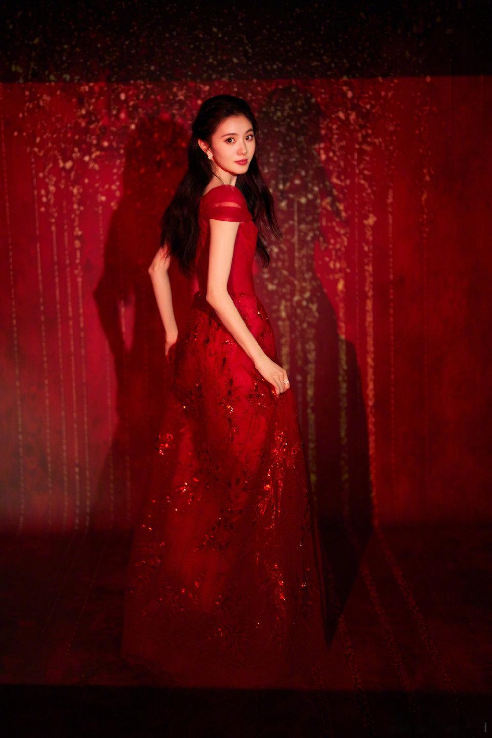 刘浩存跳！！！如果声音有形状，那一定是刘浩存跳舞的样子期待海来阿木×刘浩存，春晚