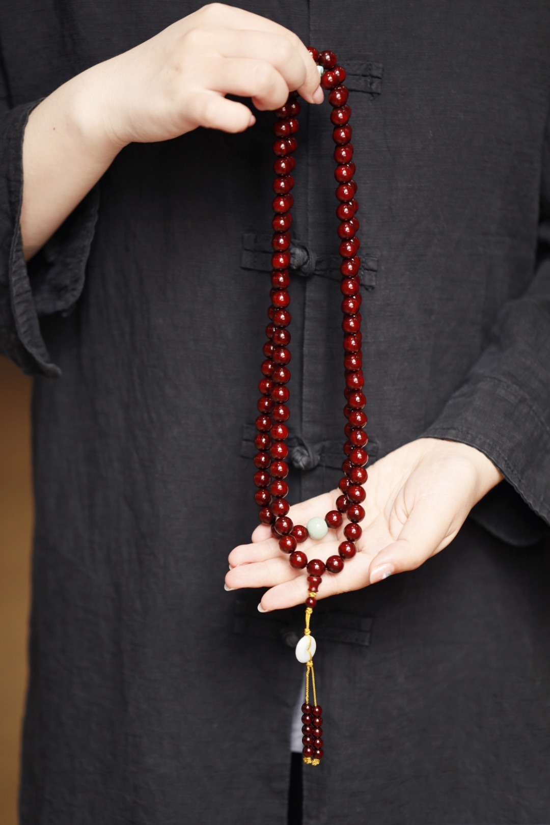 小叶紫檀 鸡血红 高密高油带金星 10mm 108颗密度油性一流 约82.6g 