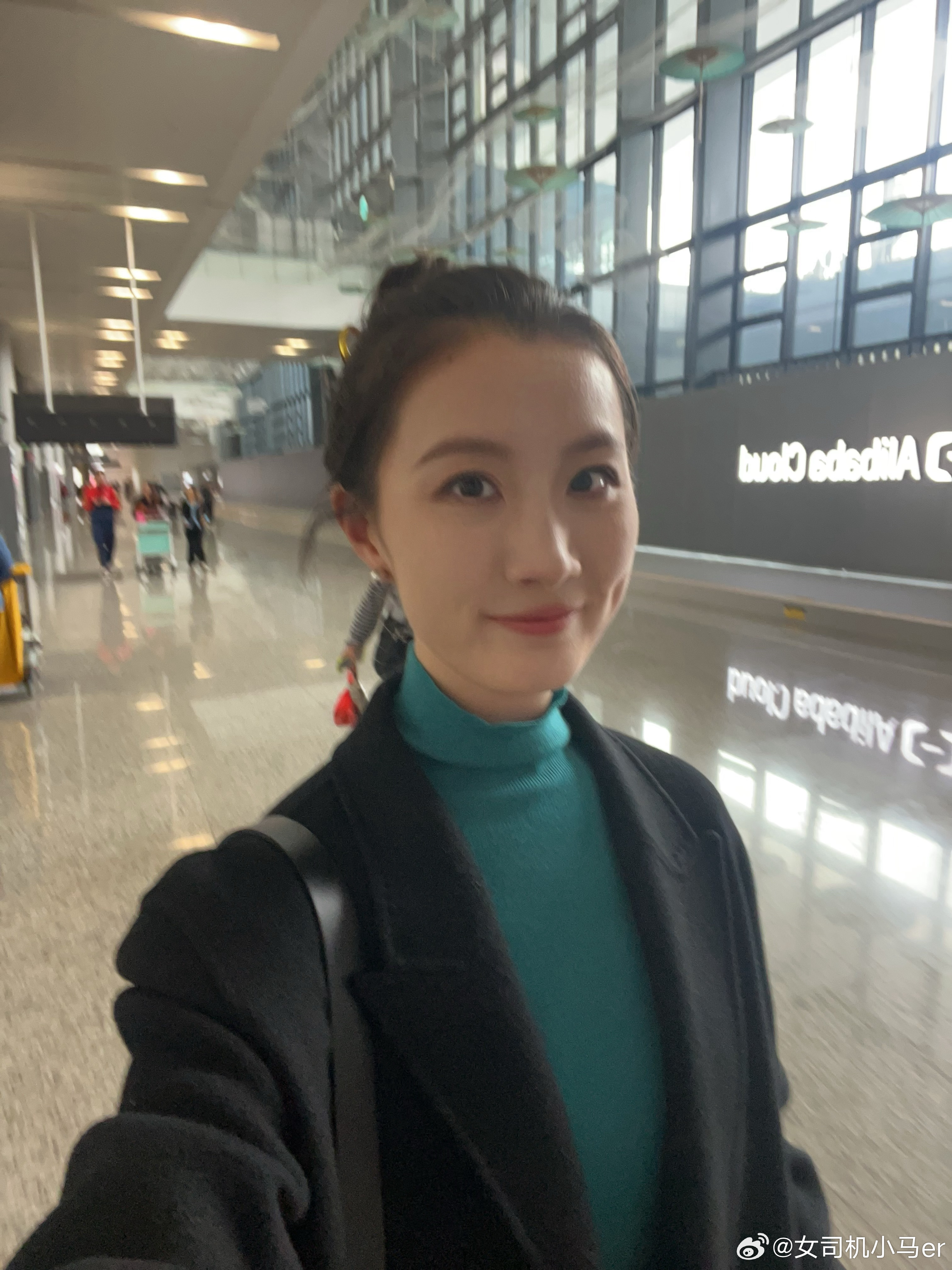 飞机上昏迷了两个小时 抵达杭州萧山机场T4是我今年走过最大的机场走到什么地步？手