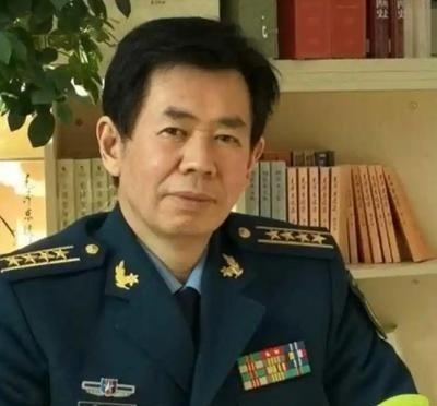 中美要是开战了，中国沿海被炸怎么办？

很多人一谈中美真要摊牌，脑子里先跳出来的