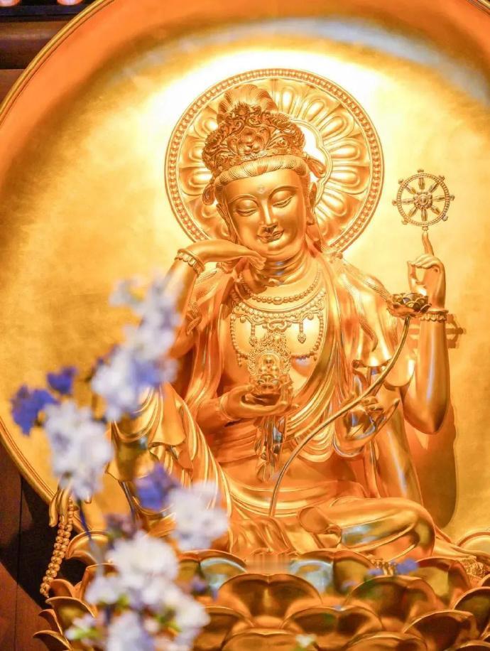 农历七月十九恭迎贤劫千佛诞
贤劫千佛在佛典所述之宇宙循环成灭过程中，现在之中劫称