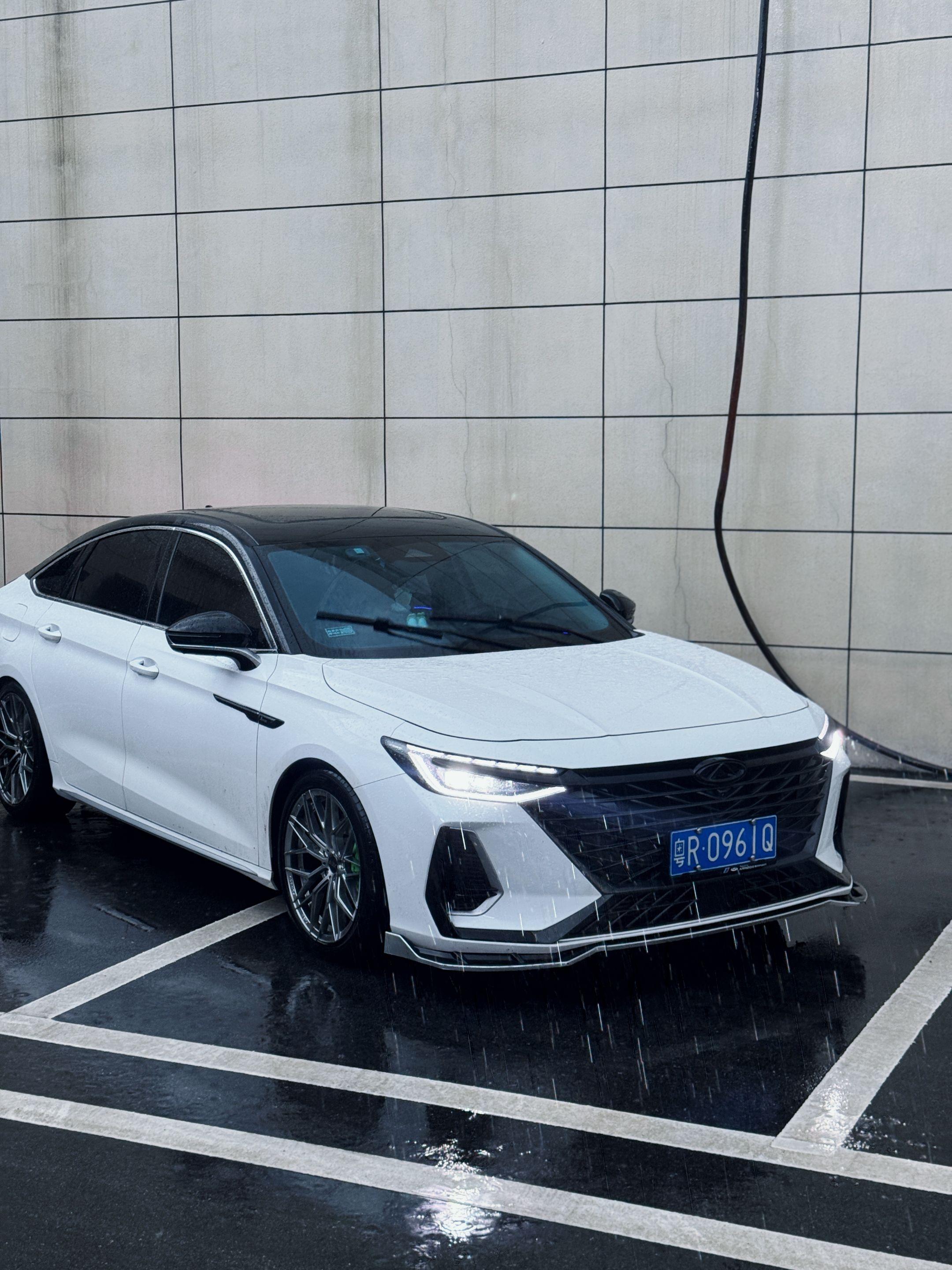 少年，别灰心，我们都还年轻，梦想总会实现