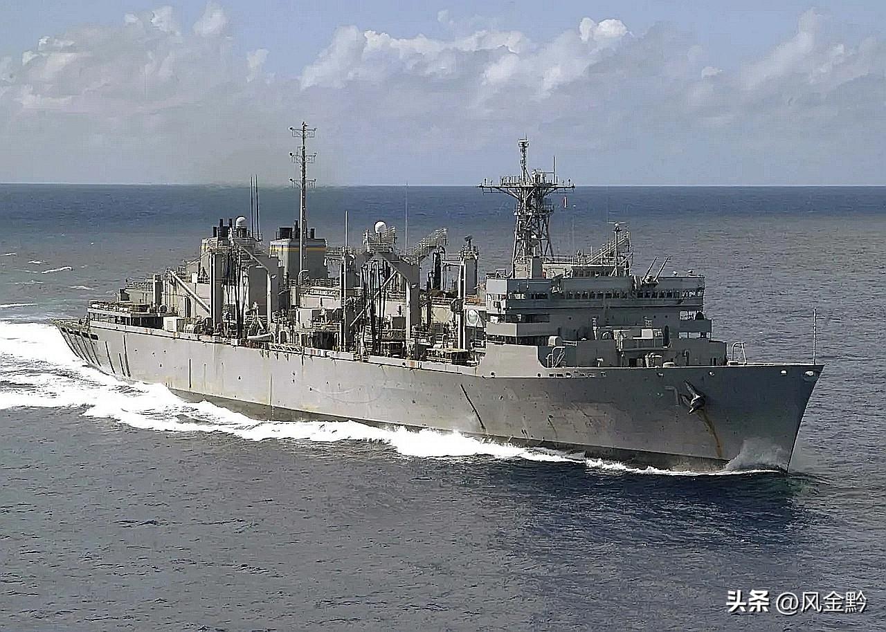 伊反舰火炮重创美军4.8万吨支援舰！

当地时间2月28日，央视新闻报道，大朗卫