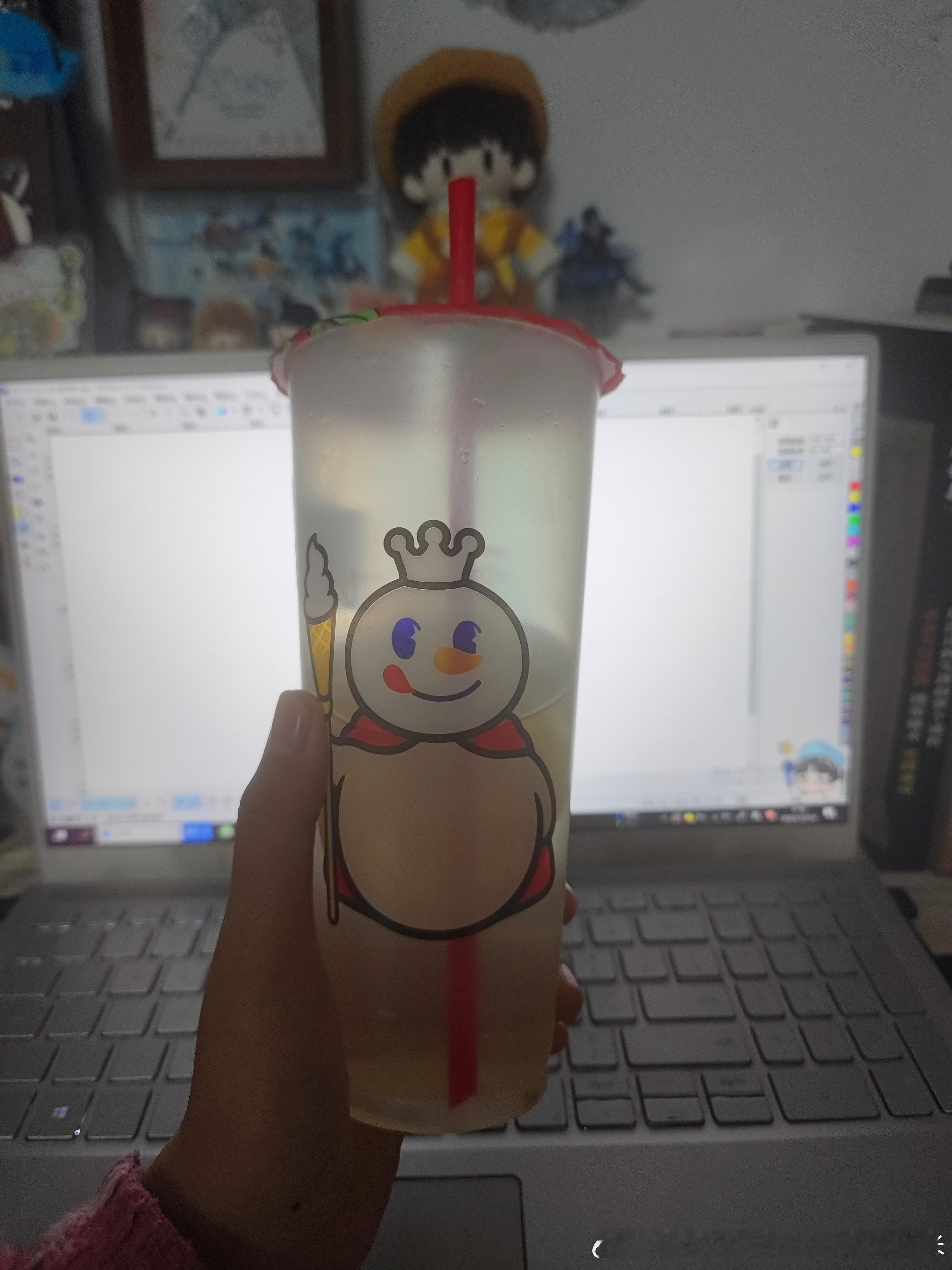 周深 牛马啥时候能退休续命水也不过如此，喝不出来甜