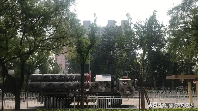 可以说除了美国的洲际导弹之外，天下无敌。
东风 - 41 作为我国的王牌洲际导弹