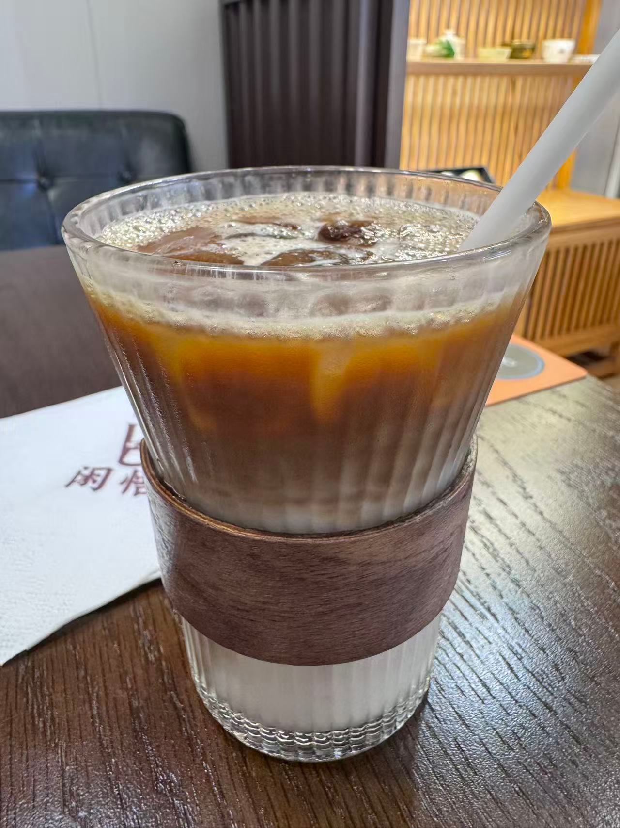 刚开始喝挺好喝的，喝到最后苦亖我了 淮安