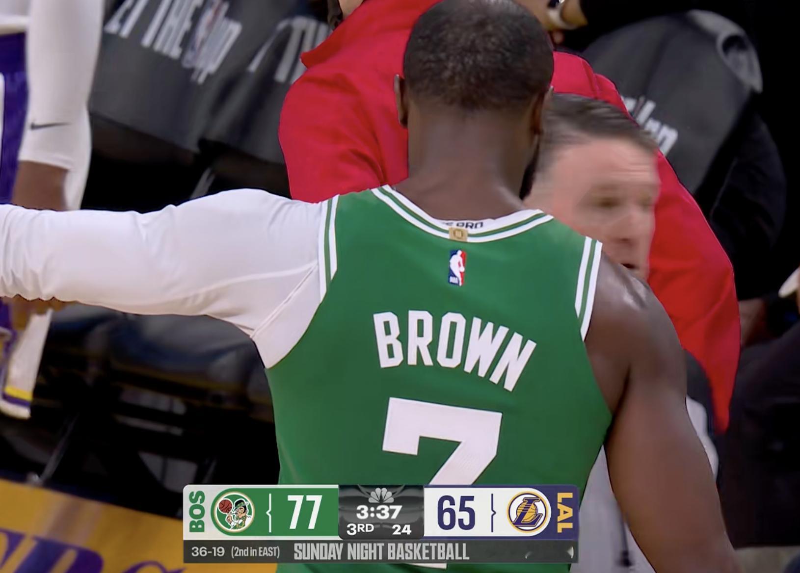 挑战了，落后12分 湖人挑战成功 