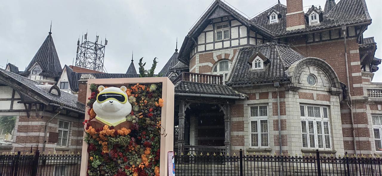 大连·俄罗斯风情街

俄罗斯风情街已有百年历史，又名团结街，是我国首条具有俄罗斯