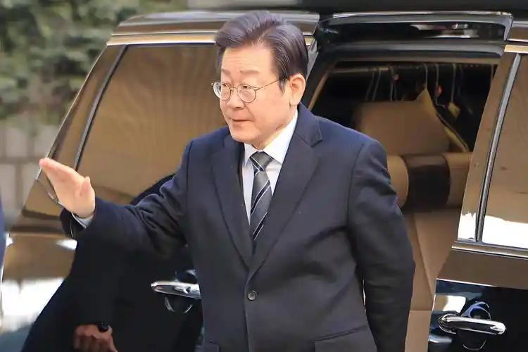 “再现卢武铉荣光？” 特朗普可能没想到，自己前脚刚下令大砍韩美联合军演，李在明后