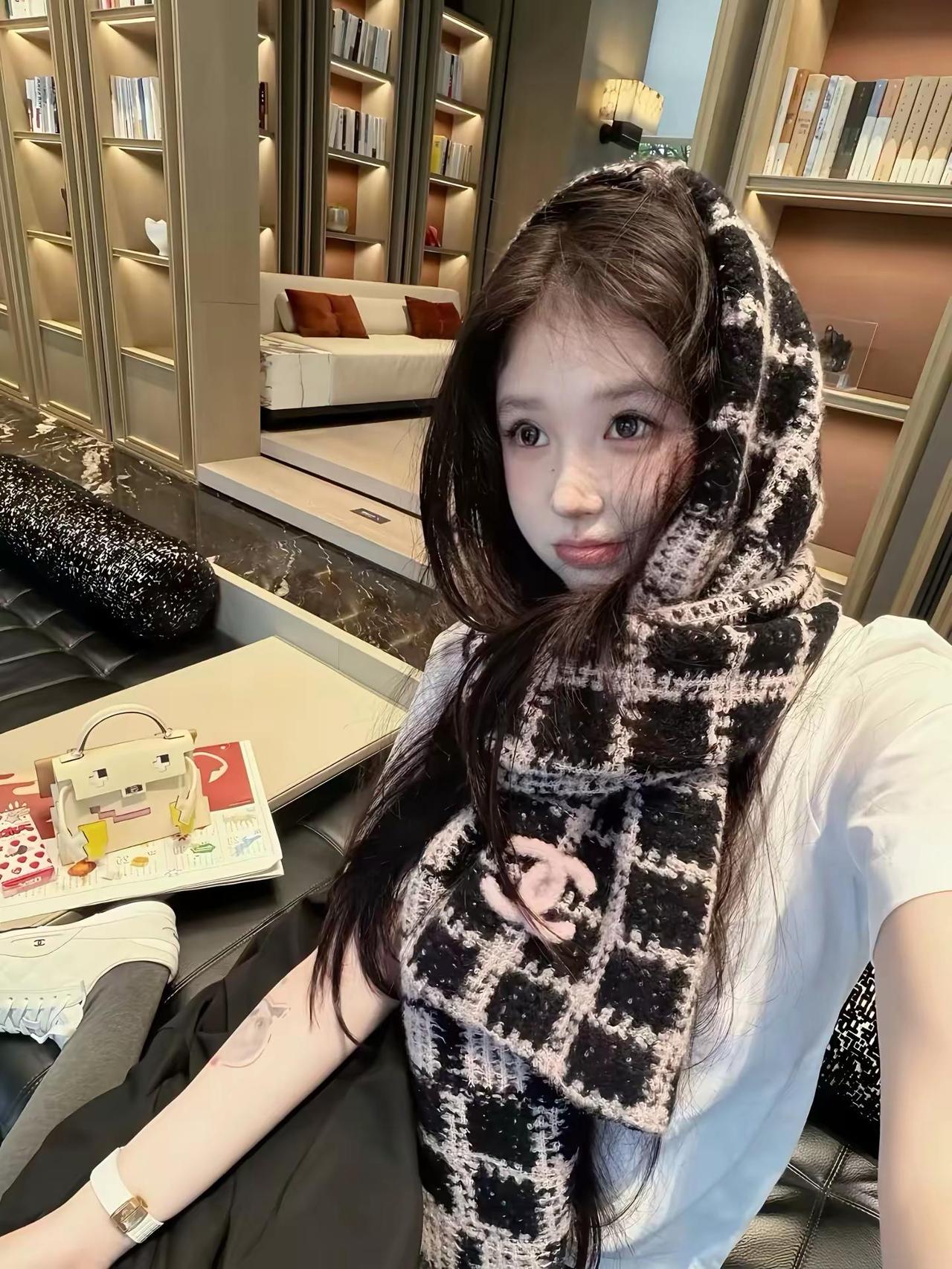 有时候觉得自己好委屈 转头一想我也不是什么好东西