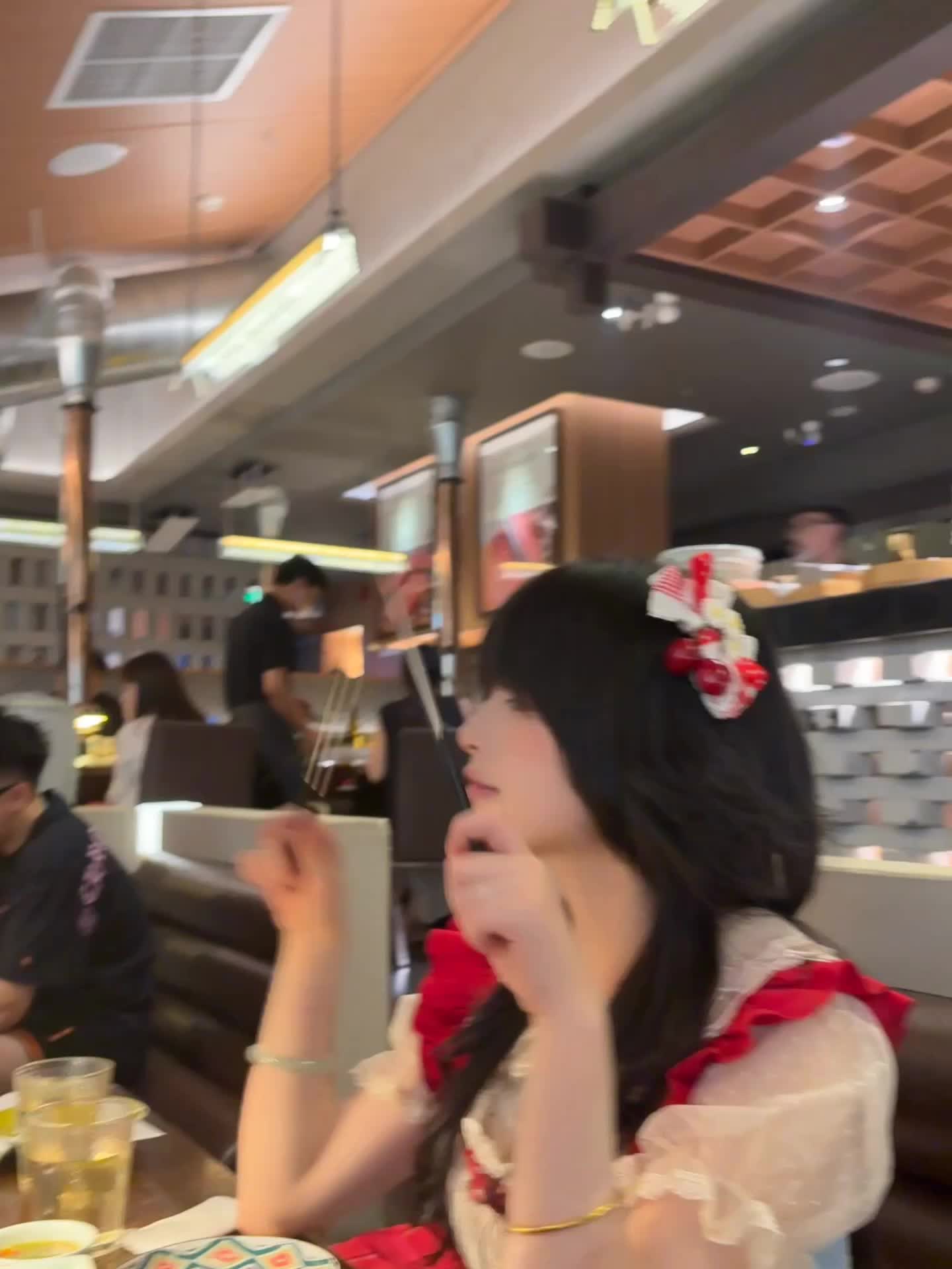 和我一起吃饭吧