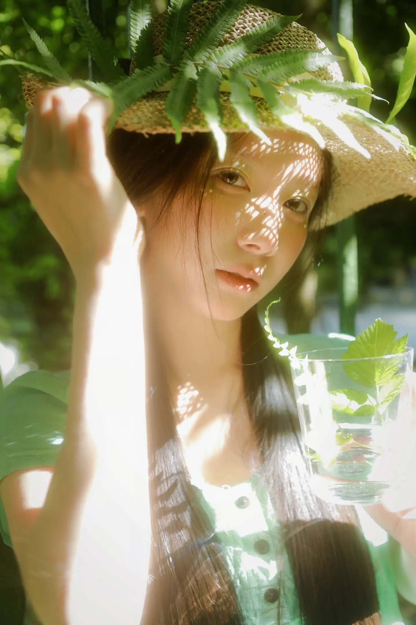 夏色弥深。