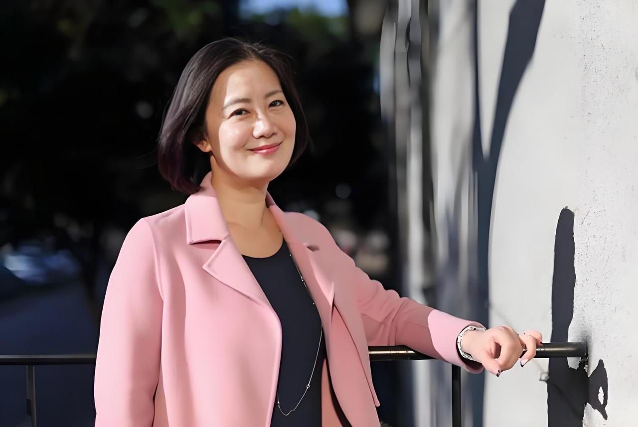 就在刚刚，

“国民党立委”王鸿薇发表严正声明

台海最近又起波澜。4月19日，