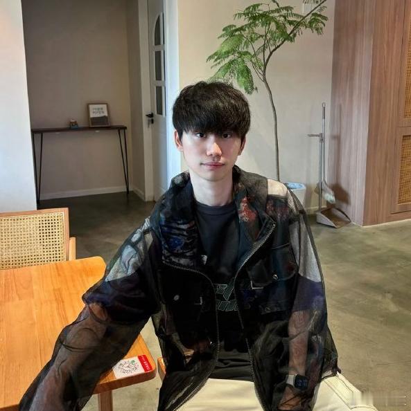 记得以前都说doinb的带队能力很强，大家觉得到底强在哪里？为啥同样是带nip，