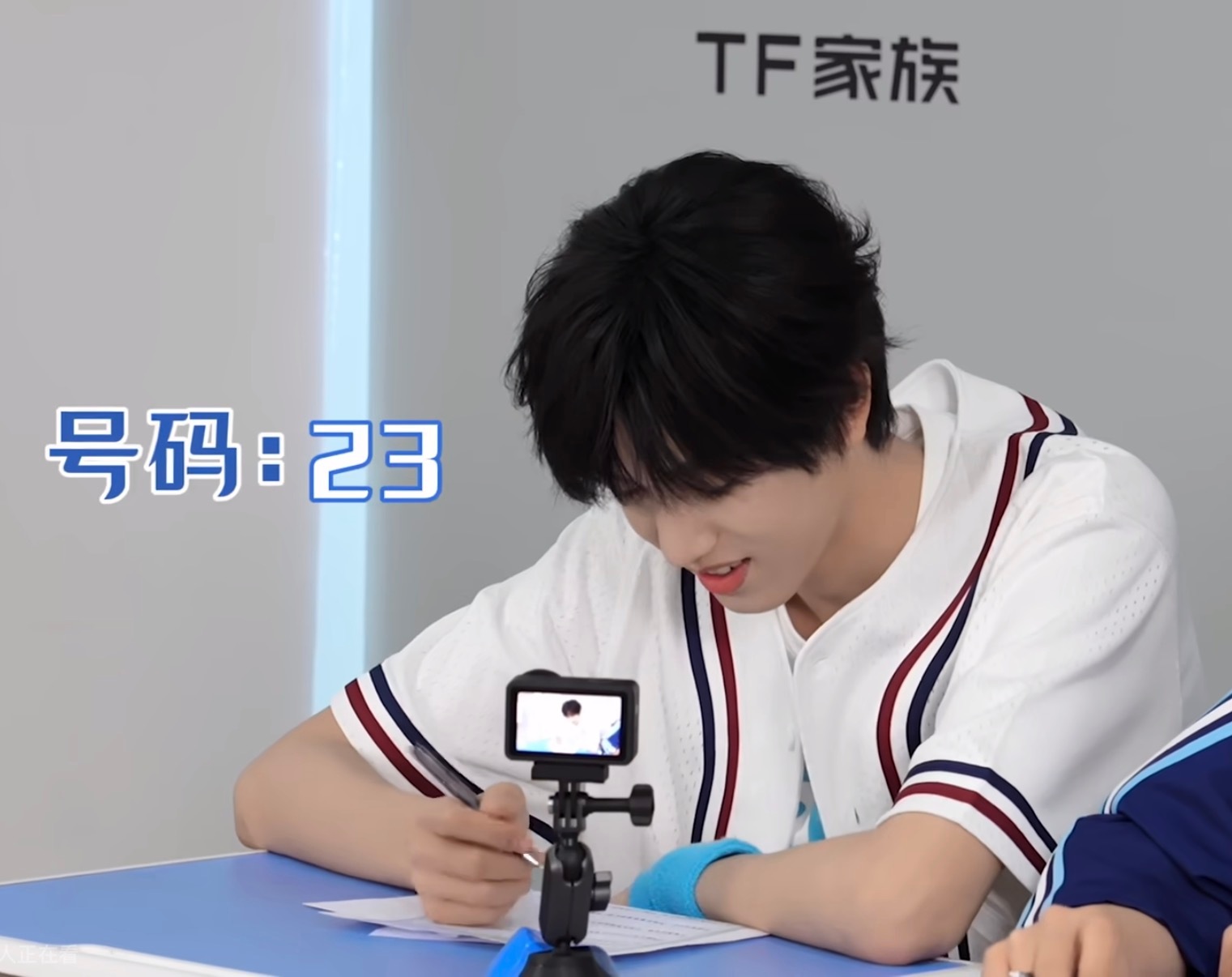 继续期待23号帅爆全场 