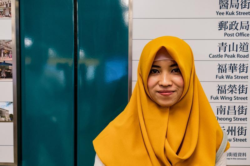 5级大火，让一个菲佣爆红网络刷屏了

她才到香港没有多久，不幸碰上5级大火

视