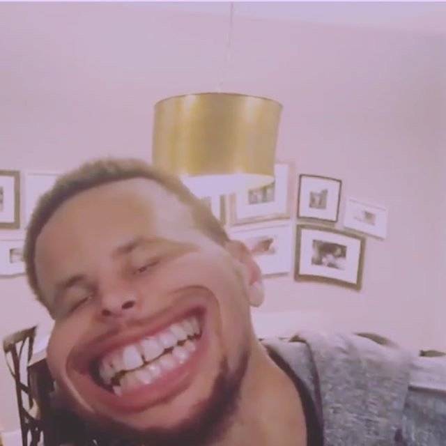 等会先跨年迎接2026 然后熬夜看勇士比赛 再迎来大胜 是不是见美事 