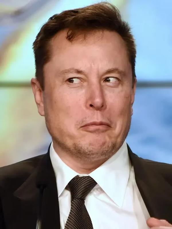 姚明不当篮协主席了！
大家都好奇他接下来要干啥？

想想啊，姚明以前可是NBA的
