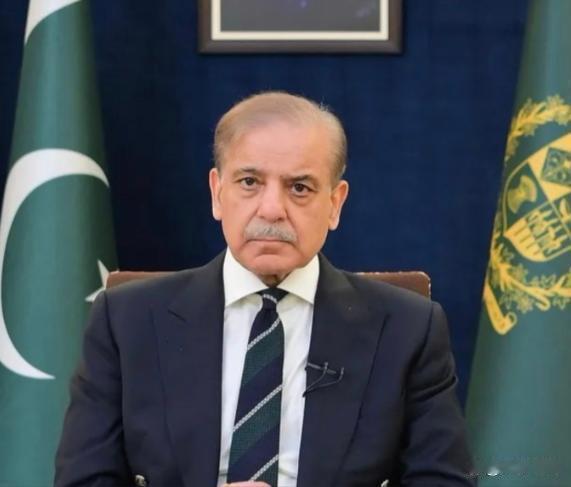 山雨欲来风满楼，黑云压城城欲摧。特朗普改变了主意，提高了谈判门槛；伊朗不抱希望，