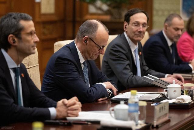 2月26日，随着默茨访华，德国的养殖户们激动坏了，因为默茨与中国签署了一项协议，