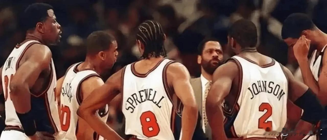 1999年的今天：八号种子尼克斯晋级总决赛，创造历史奇迹
1999年，NBA赛场