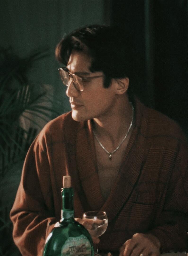 梁家辉好豁达的人生态度 通透的人生哲学！年龄从不是焦虑的理由，每个阶段都有闪光点