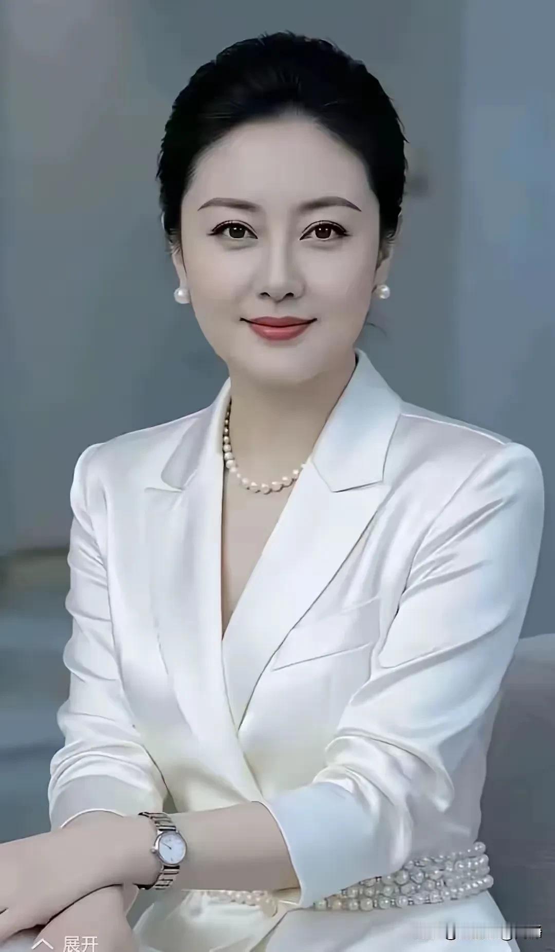 请问头条高人：
把自己以前写的文章，
复制粘贴在其他平台上，
算原创吗？
昨晚临