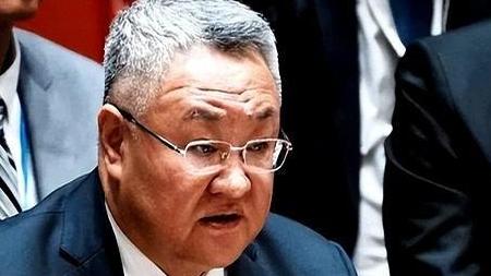 中方联合国重磅发声！直击中东乱局，守住世界和平底线
 
美伊对峙胶着，霍尔木兹海