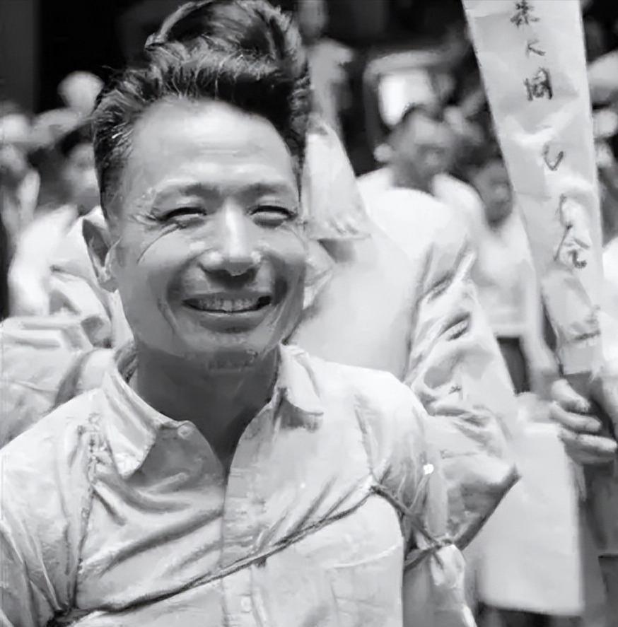 背叛共产党加入国军，又投敌日本，“三姓家奴”大汉奸坏事做尽终于被判死刑，处以枪决