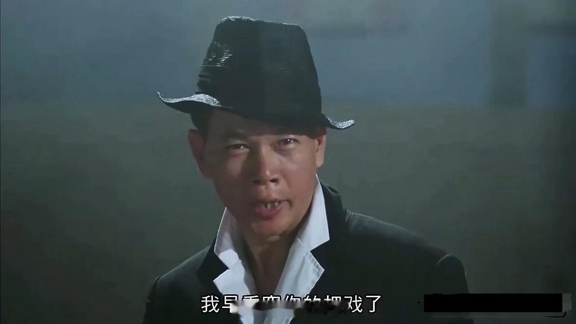 上证指数今日冲高回落，成交量同步小幅萎缩。这恰恰契合慢牛行情的特征——指数以缓步