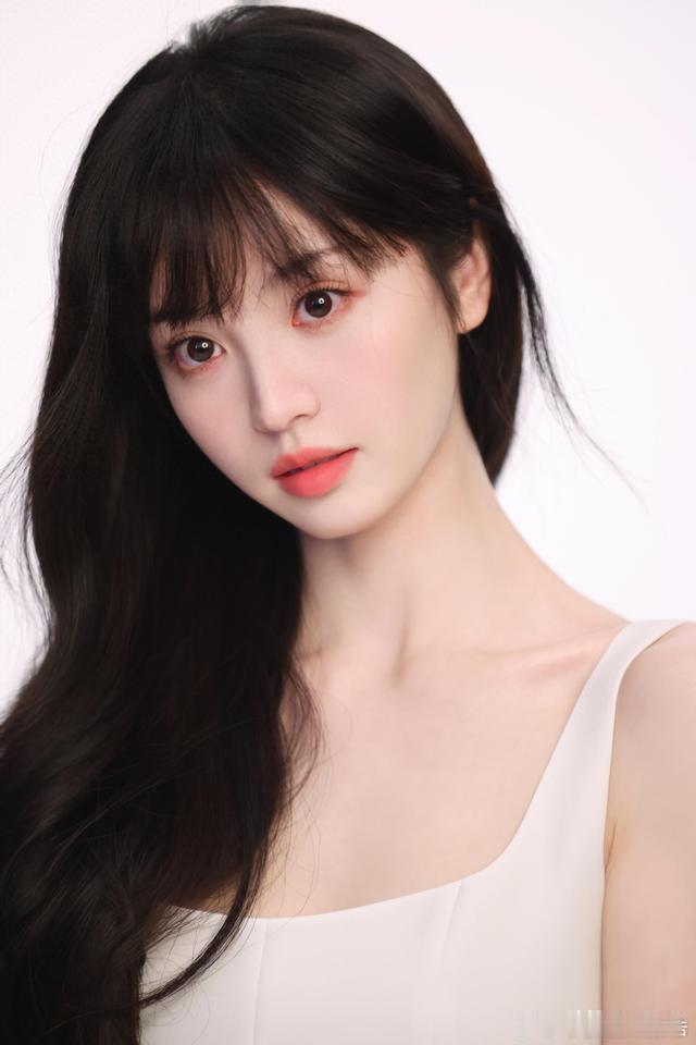 口碑差10倍！同个女主，《天才女友》被骂，《逐玉》真香，看懂了 