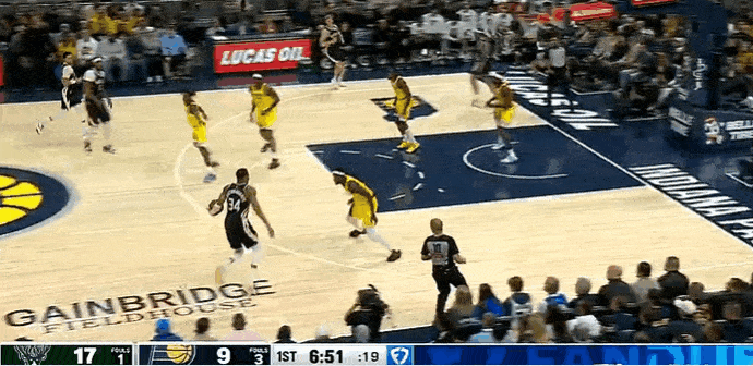 一飞冲天！字母到底还是比文班要强！
在今天NAB常规赛雄鹿对阵步行者的第一节比赛