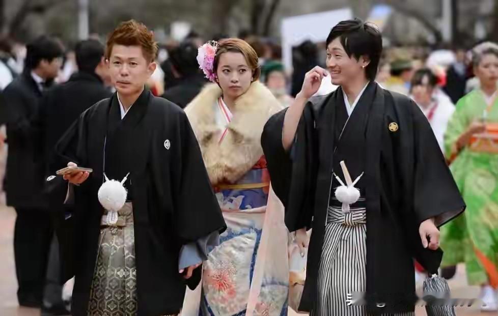 彻底撕破脸！日本的“算盘”打得真响，百万华人的后路被斩断了？

以前提起日本，大