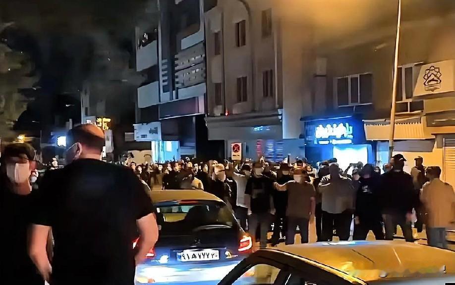 1月17日上午的最新消息，速报，全都不容错过，第七条：伊朗逮捕约三千名涉恐及骚乱