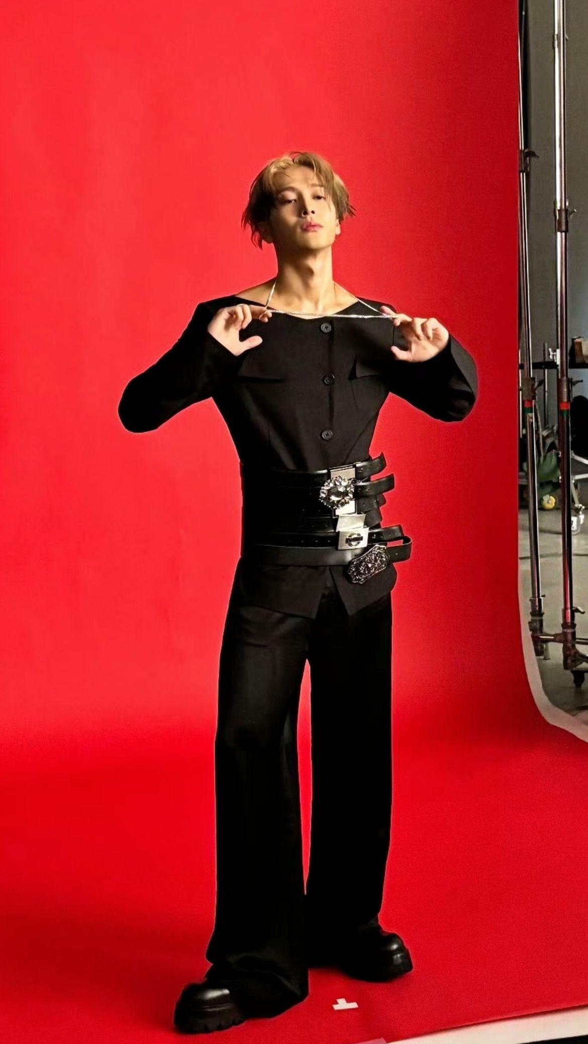 花絮也是daddy级别的。