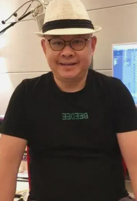 即便是再恶意评价，也没有多大的意义。永远都是金杯银杯不如老百姓的口碑。
 
刀郎