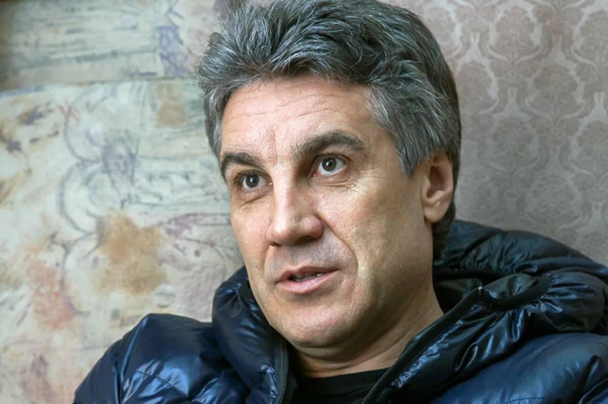 俄罗斯第一频道4月23日证实，知名电视节目主持人、记者、导演兼制片人阿列克谢·皮