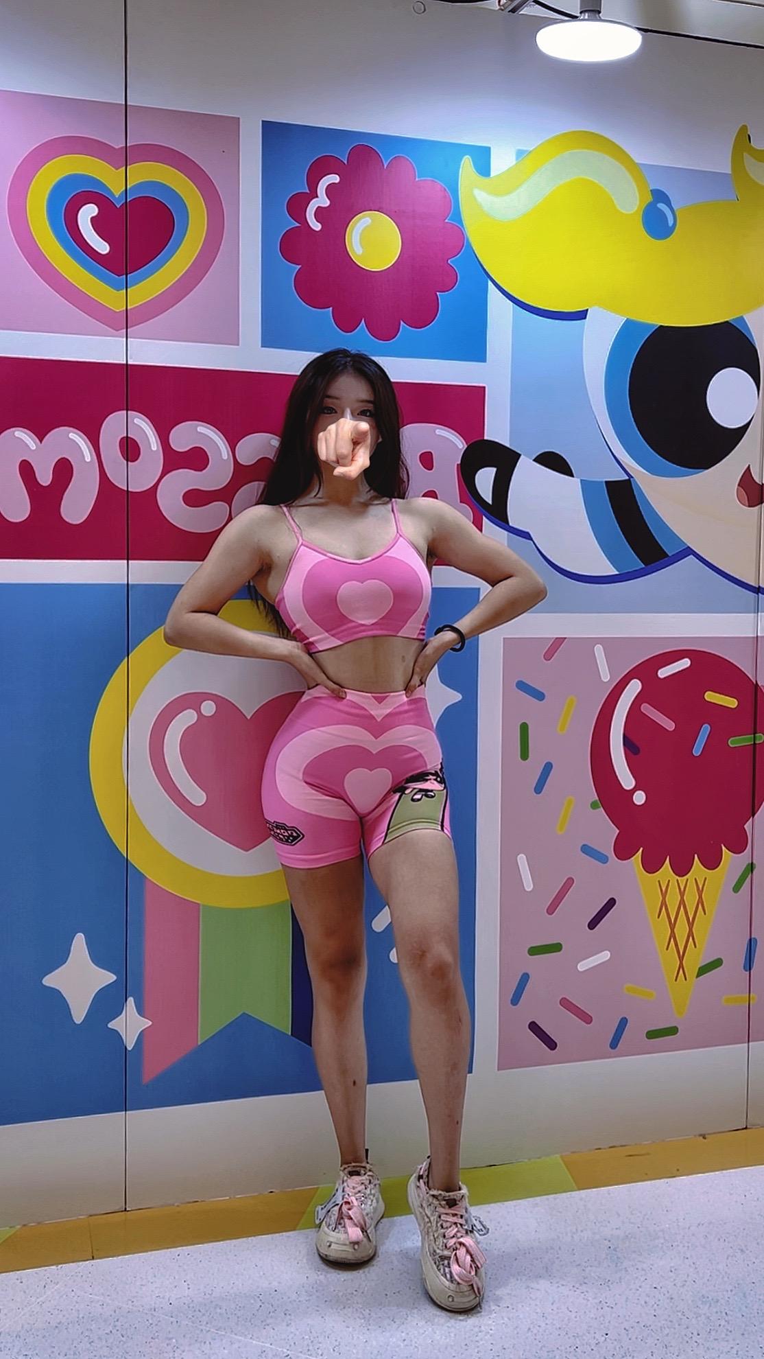 飞天小女警！！～♪打击犯罪！★～♪先拯救世界！☆～再回家睡！！！～♪♪～☆★