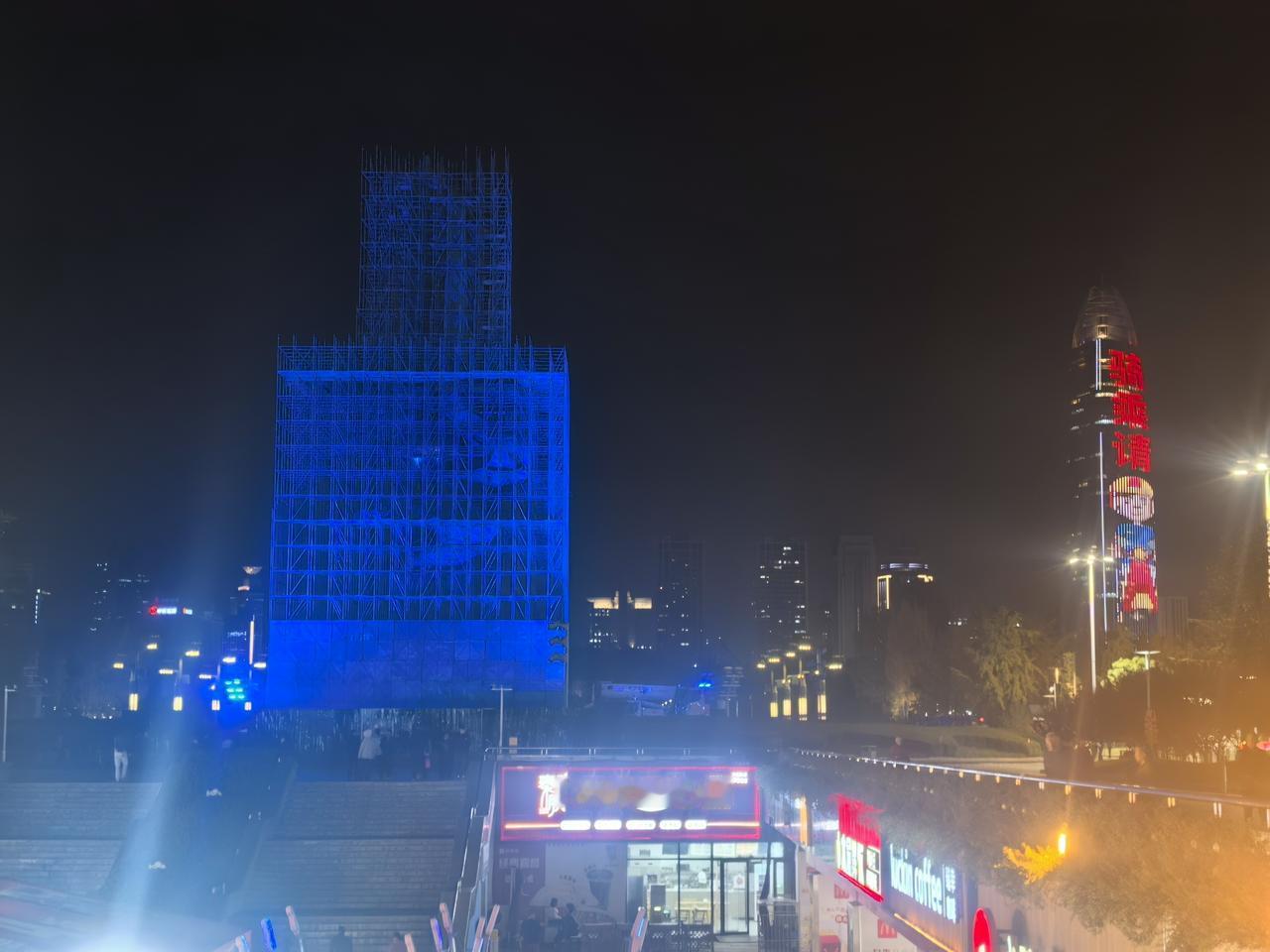 泉城广场泉标维护