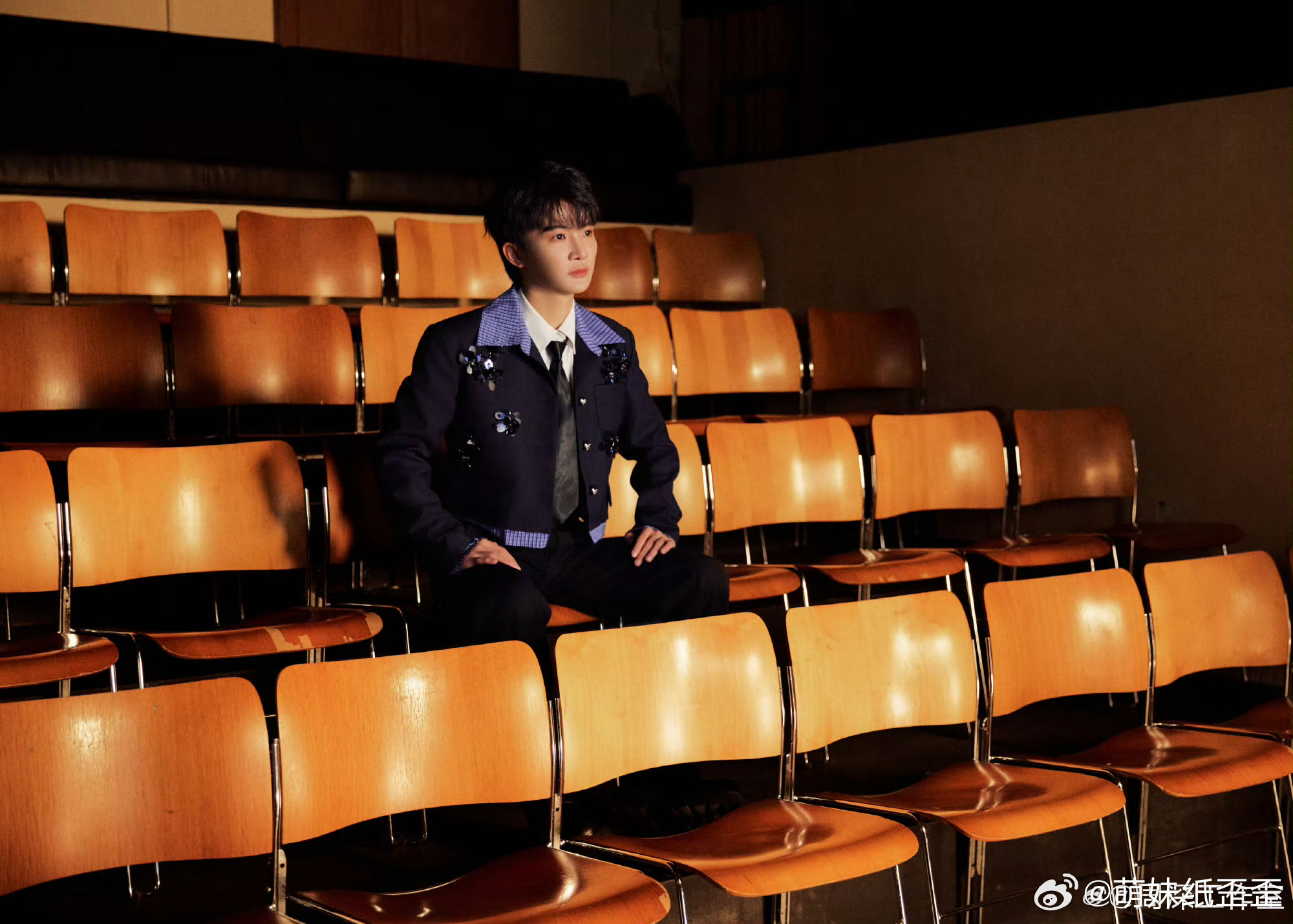 周深微博之夜加速器给周深的新年心意 🔹我们就是因为生活太多事情了，老忘记了这种