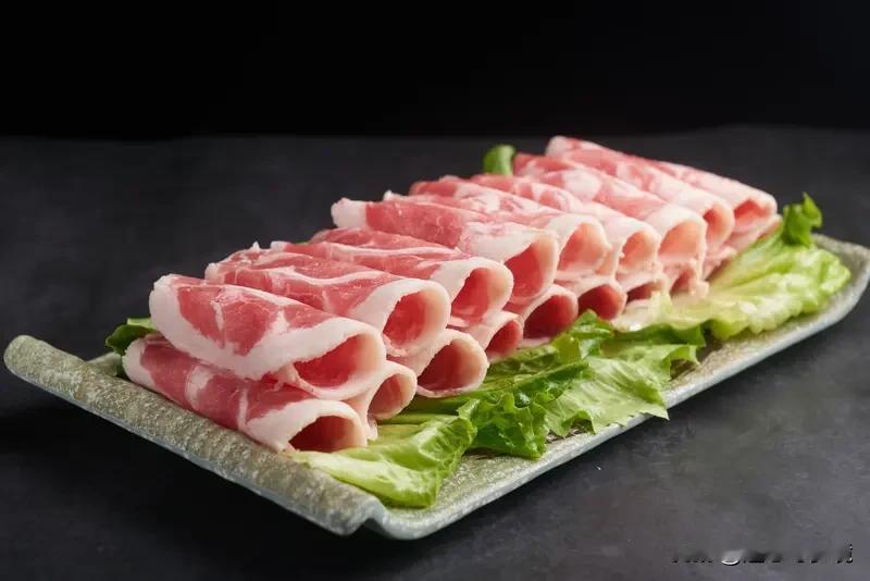 大雪吃三宝是指哪三宝 “大雪吃三宝”是民间谚语，指大雪节气适合吃的三种传统食材。