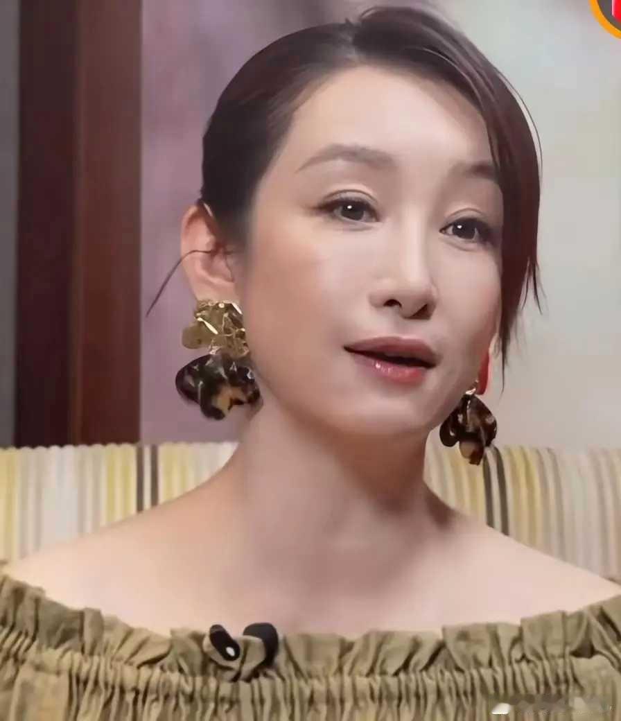 秦海璐说了一句实话，让人醍醐灌顶她说，主角的花彩香其实就是人生的一个缩影，易青娥