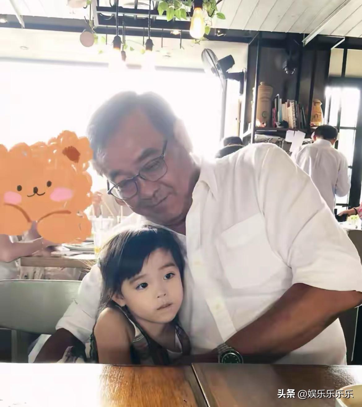 67岁尔冬升回港带娃～坚持了那么多年丁克，老了还是想要个孩子…所以这话怎么说来着