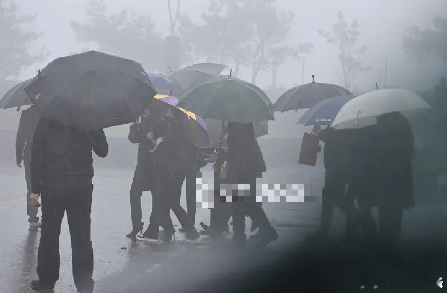 具俊晔身形明显消瘦一圈具俊晔身形消瘦一圈 具俊晔身形明显消瘦一圈 ​​​，看上去