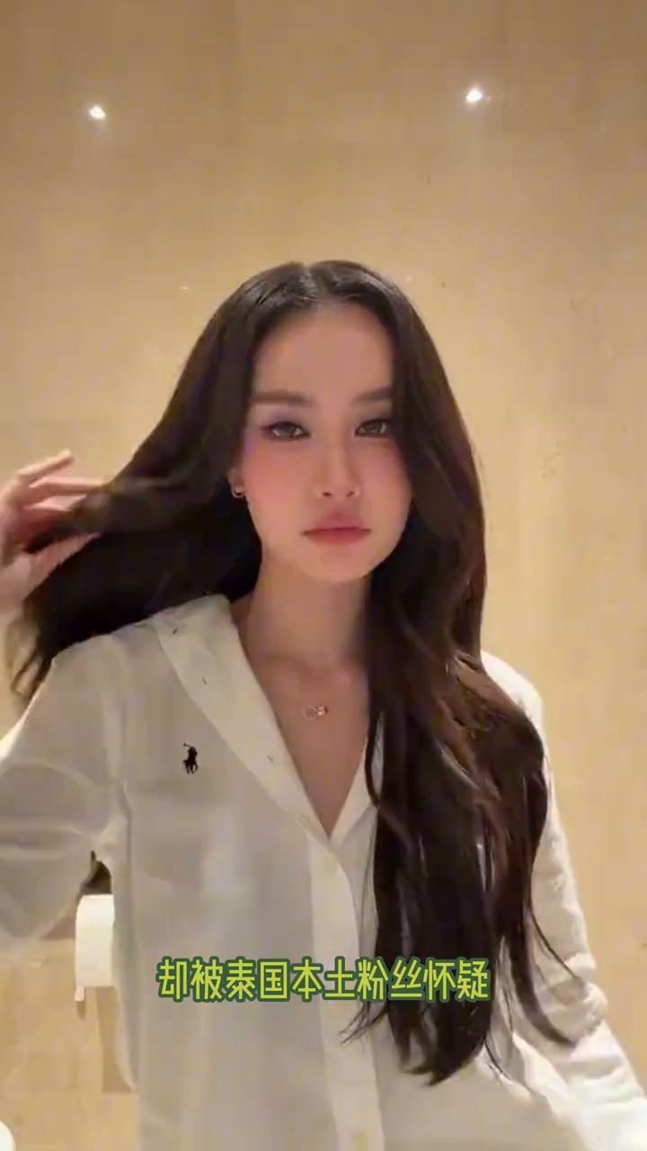 笑发财了，粉丝这次真的是把脸送过去让人家打。中粉给泰星JAYIA送了辆87万的奔