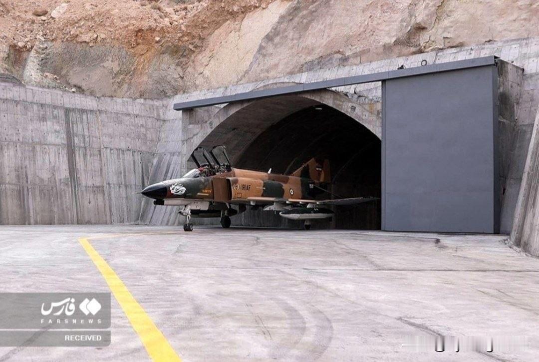 🇮🇷 伊朗伊斯兰共和国空军（IRIAF）的“鹰-44”（Eagle 44）地