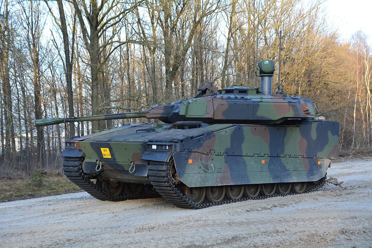 荷兰CV9035NL MLU（Mk3）
捷克共和国获得了同样的炮塔，但配备的是3