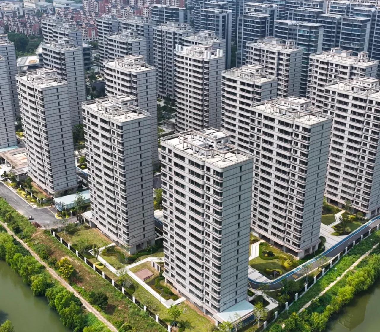 海宁三个里搬迁老证过户即将计入倒计时，一些想要在月底前变现的房东或投资客现在价格